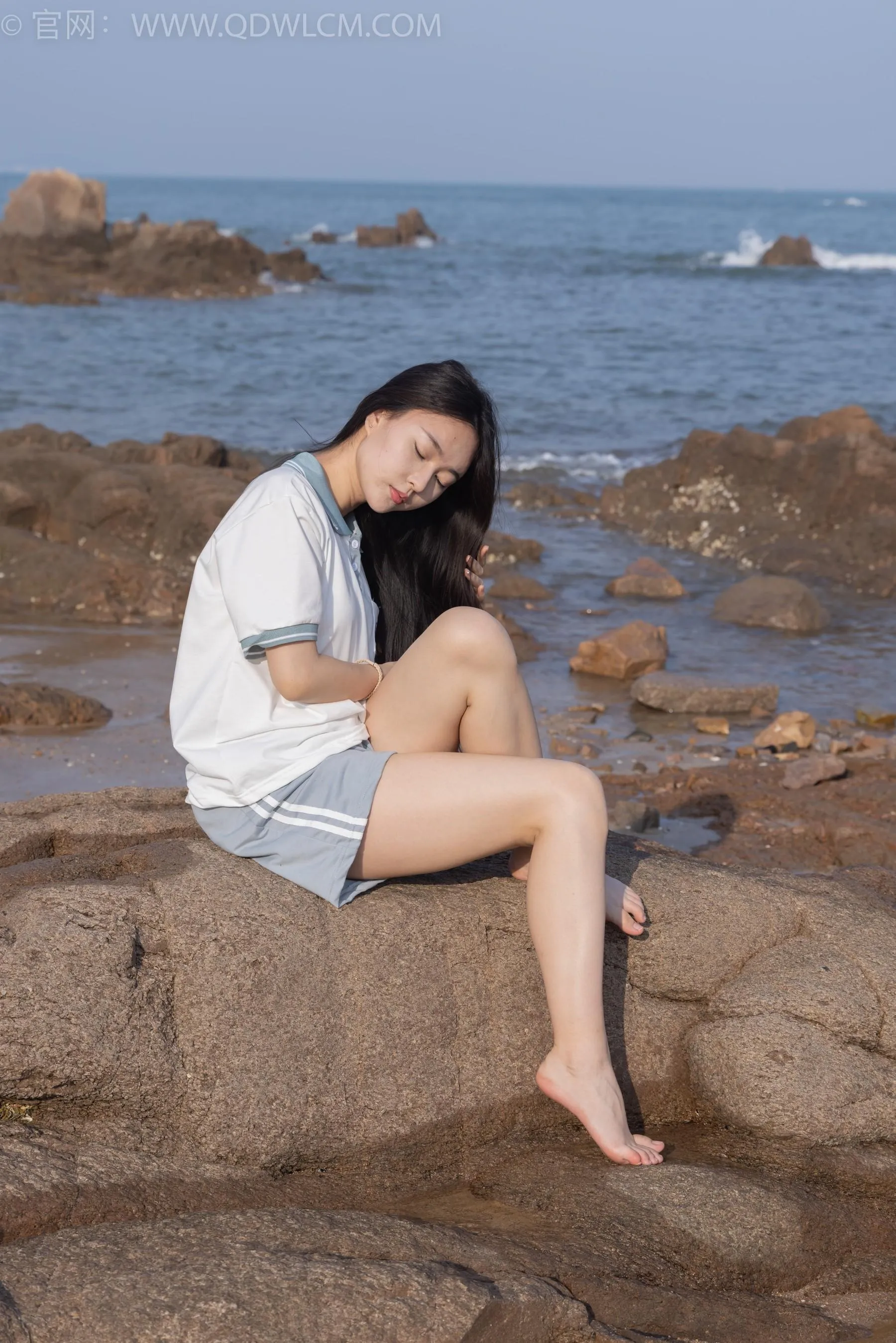 物恋传媒 NO.1567 美兔-海边的风 [151P]插图6